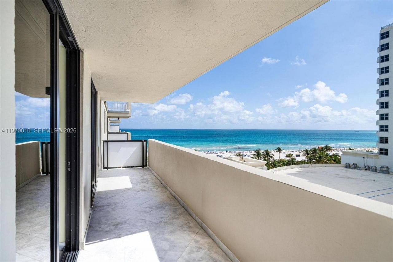 1623 Collins Ave, Unit PH1010, Miami Beach, FL 33139 Photo
