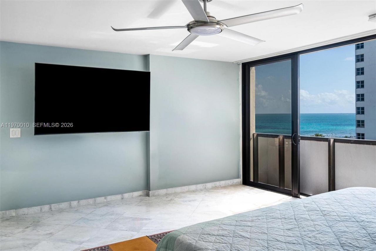 1623 Collins Ave, Unit PH1010, Miami Beach, FL 33139 Photo