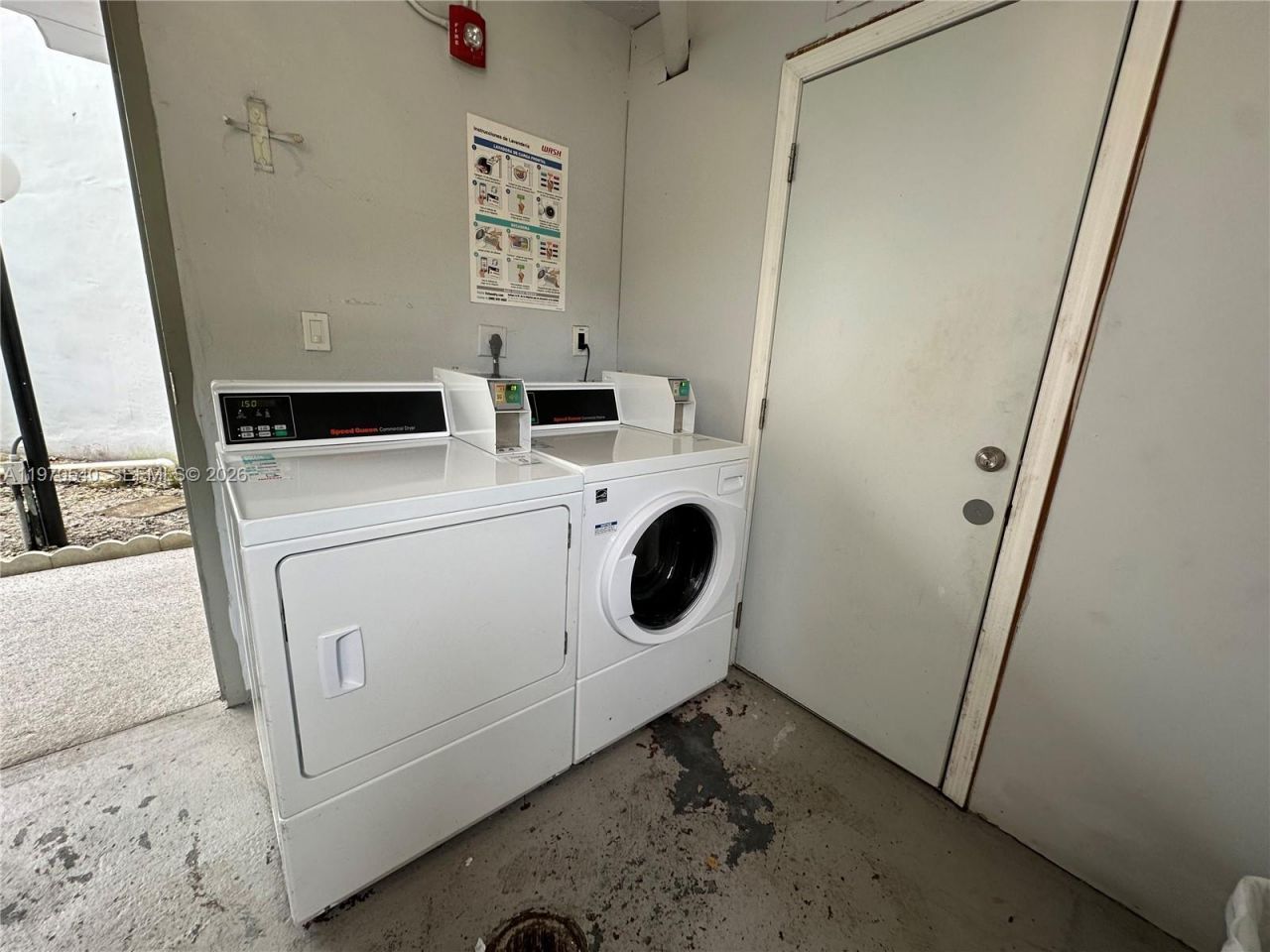1351 NE 191st St, Unit E107, Miami, FL 33179 Photo