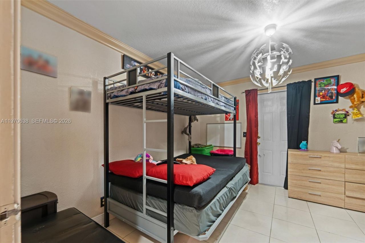 3140 NW 59th St , Miami, FL 33142 Photo