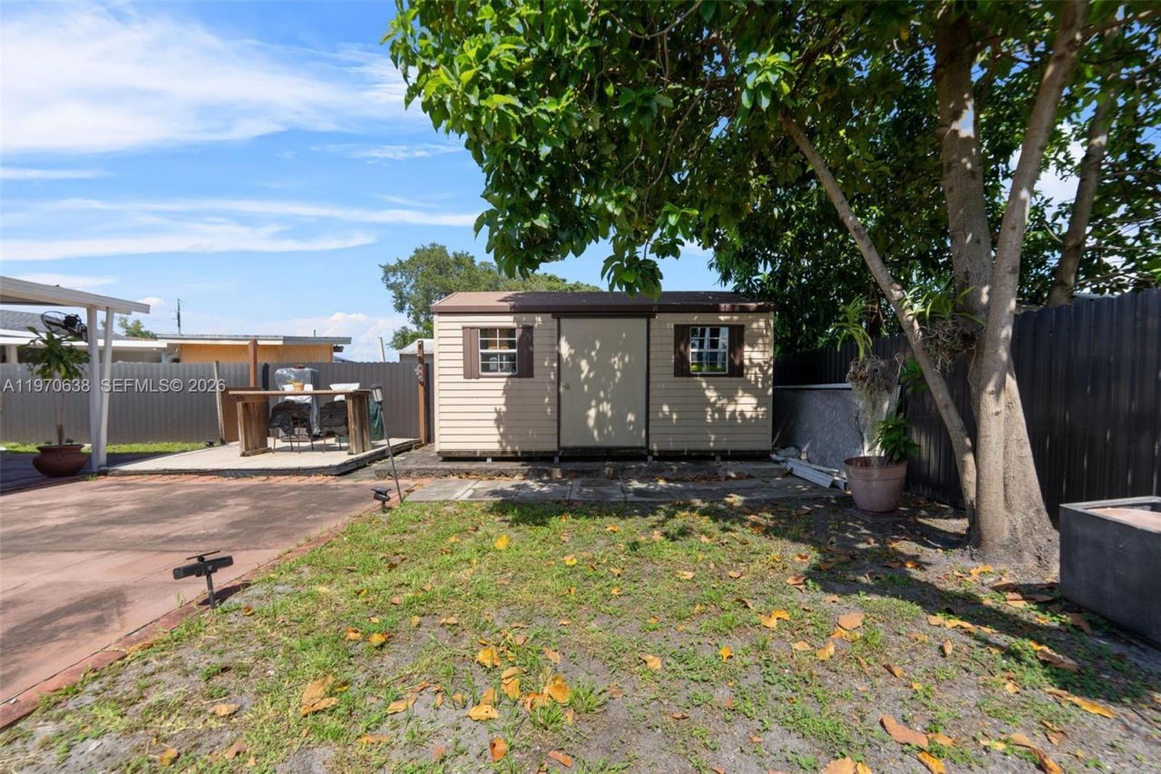 3140 NW 59th St , Miami, FL 33142 Photo