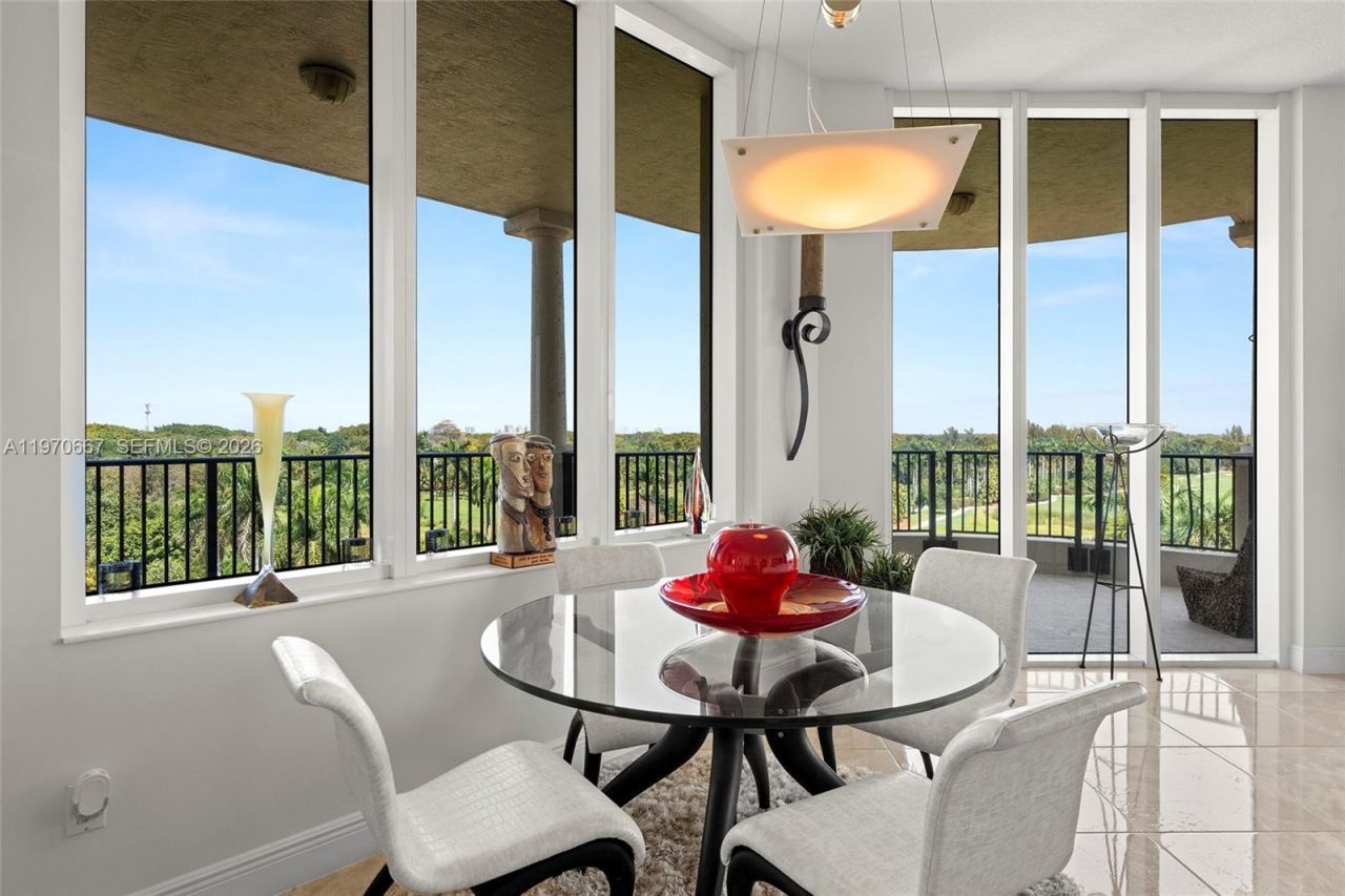 13621 Deering Bay Dr , Unit 601, Coral Gables, FL 33158 Photo