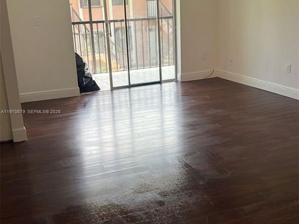 9808 Hammocks Blvd, Unit 203-23, Miami, FL 33196