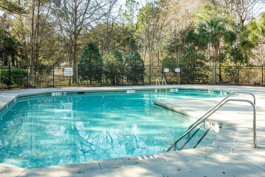 102 Yellow Hawthorn Circle Photo 25