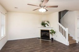 102 Yellow Hawthorn Circle photo 4