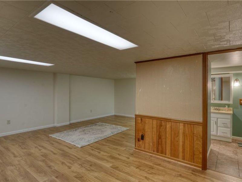 1601 N 13th Street, Cambridge, OH 43725 Photo 28