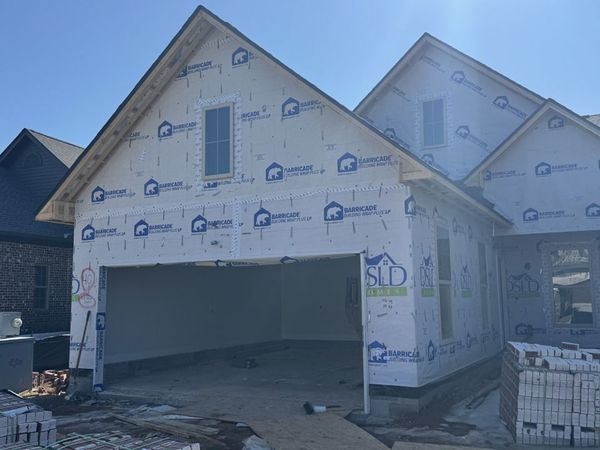 464 W Foxrun , Springfield, TN 37172