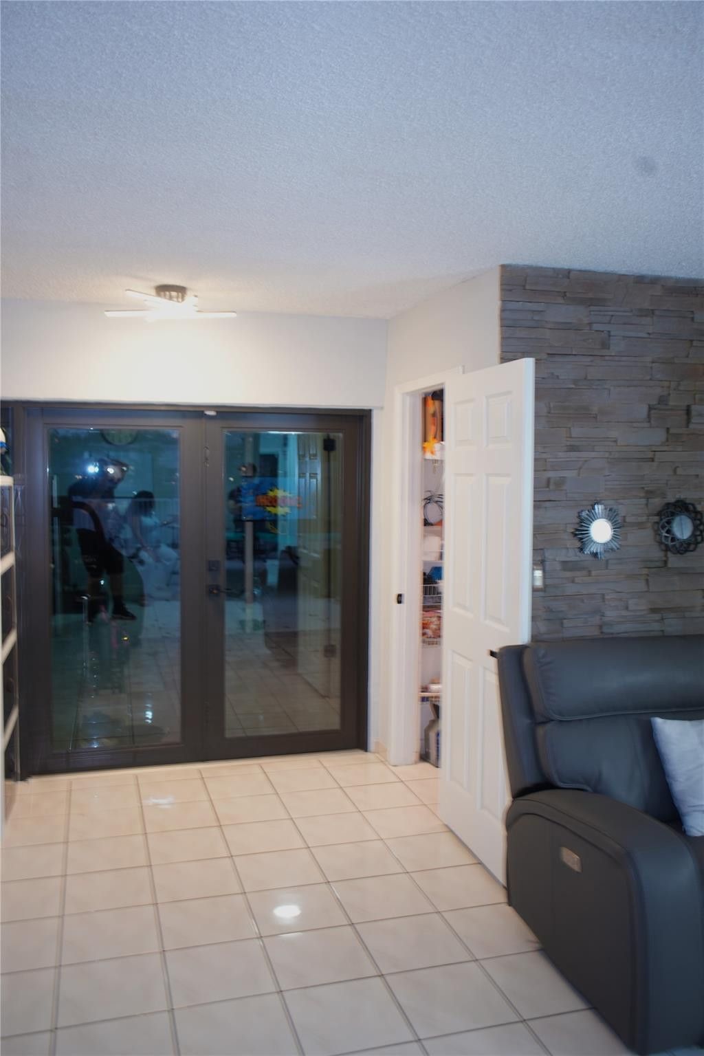 1647 W 72nd Street, Hialeah, FL 33014 Photo