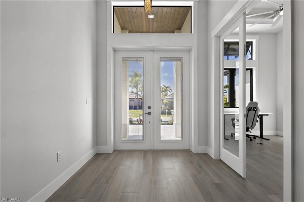 5513 Merlyn Ln, Cape Coral, FL 33914 Photo