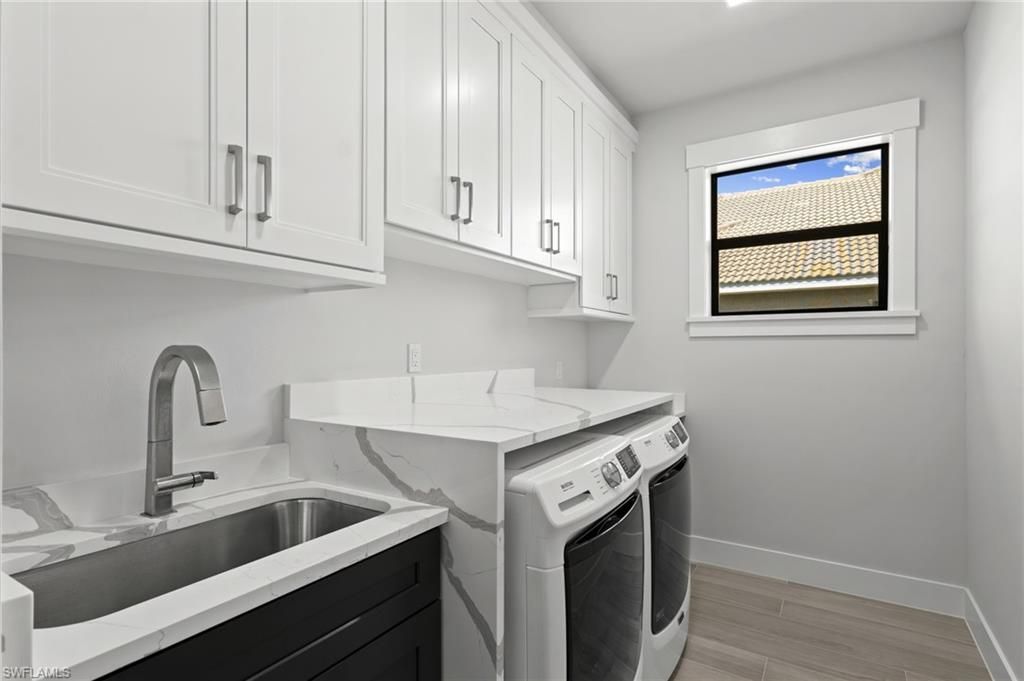 5513 Merlyn Ln, Cape Coral, FL 33914 Photo