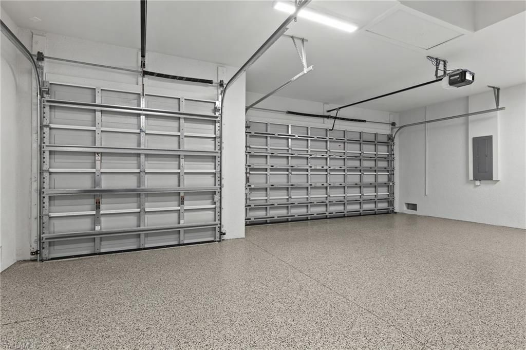 5513 Merlyn Ln, Cape Coral, FL 33914 Photo