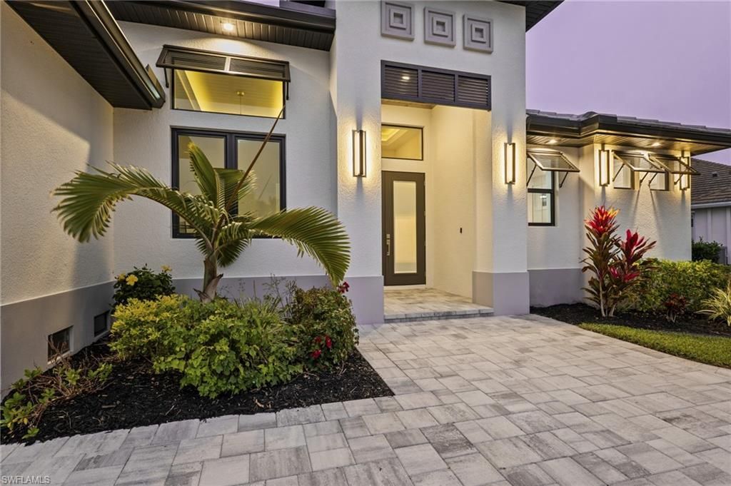 5513 Merlyn Ln, Cape Coral, FL 33914 Photo