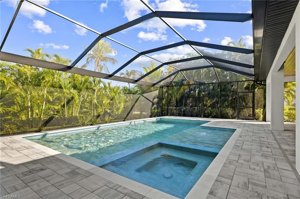 5513 Merlyn Ln, Cape Coral, FL 33914 Photo