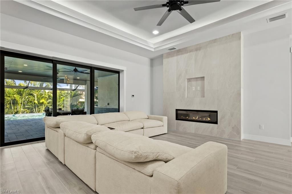 5513 Merlyn Ln, Cape Coral, FL 33914 Photo