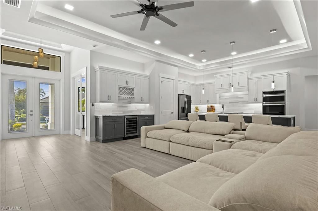 5513 Merlyn Ln, Cape Coral, FL 33914 Photo