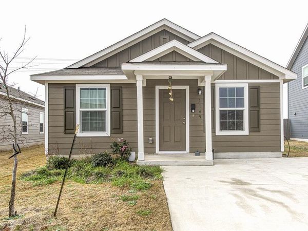 1145 Catfish LN, Bastrop, TX 78602