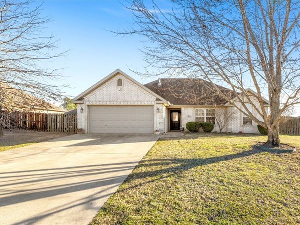 2463 Heather Lynn Lane , Fayetteville, AR 72701
