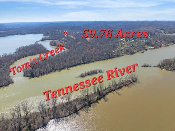 508 LAKESIDE DR, Linden, TN 37096