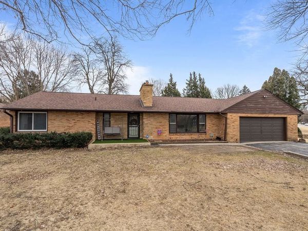 1504 S MULFORD Road, ROCKFORD, IL 61108