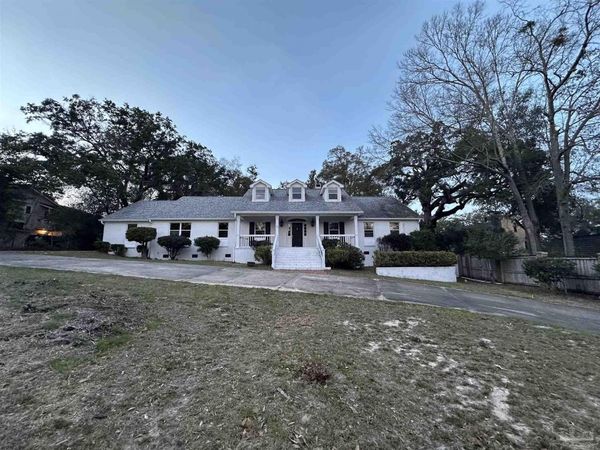 1280 Stow Ave, Pensacola, FL 32503