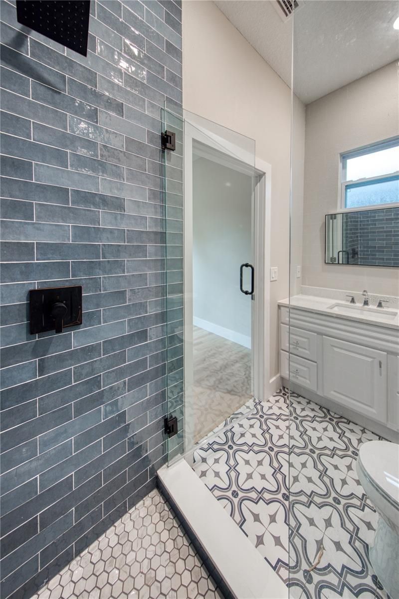 4338 1/2 15th Street N, Unit B, Saint Petersburg, FL 33703 Photo