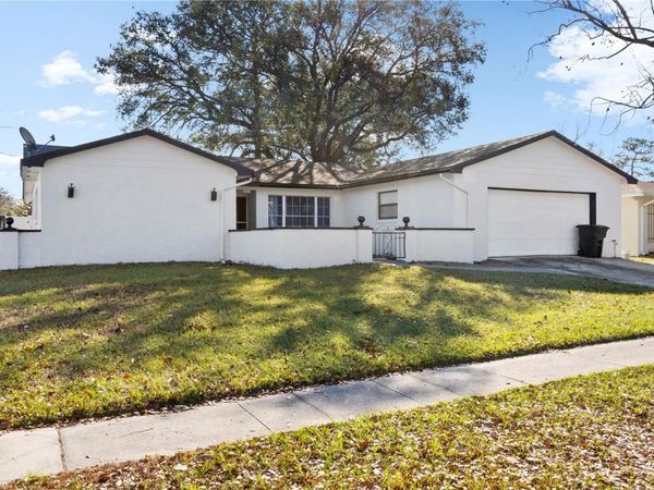 621 ASHBERRY LANE, ALTAMONTE SPRINGS, FL 32714