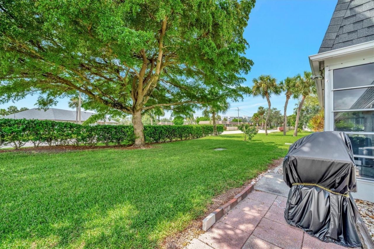 4105 35th Avenue W, Unit 3, Bradenton, FL 34205 Photo