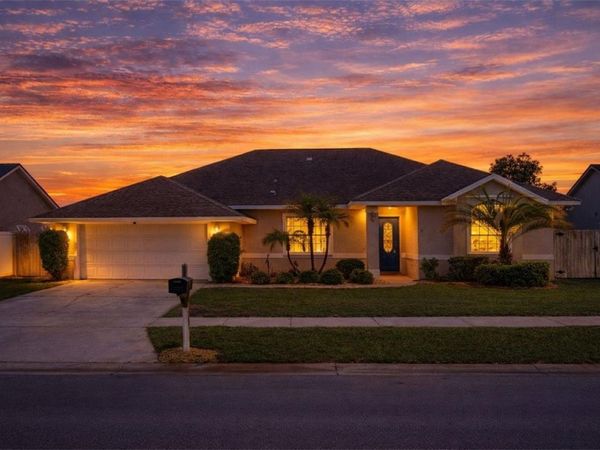 1305 PEMBERTON TRAIL, MALABAR, FL 32950