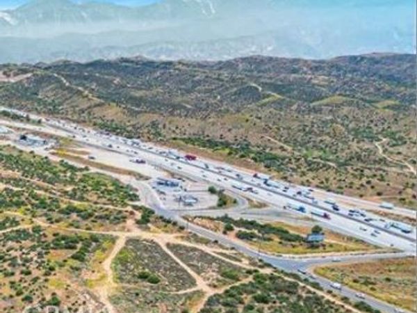 0 Mariposa, Oak Hills, CA 92344