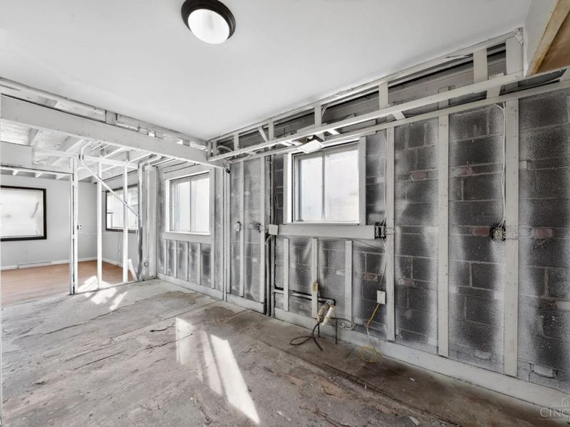 38 Handel Lane, Greenhills, OH 45218 Photo 25