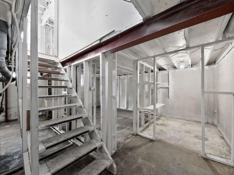 38 Handel Lane, Greenhills, OH 45218 Photo 28