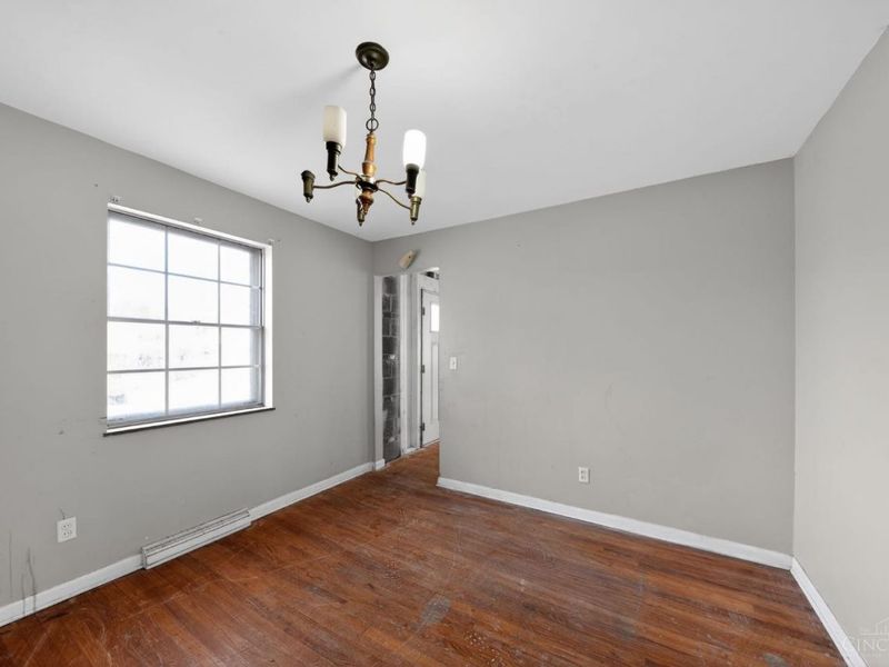 38 Handel Lane, Greenhills, OH 45218 Photo 6