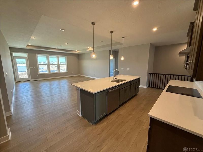407 S Landon Lane, Springfield, OH 45505 Photo 3