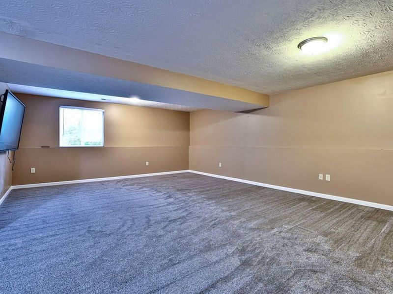 354 Keegan Court, Burlington, KY 41005 Photo 13