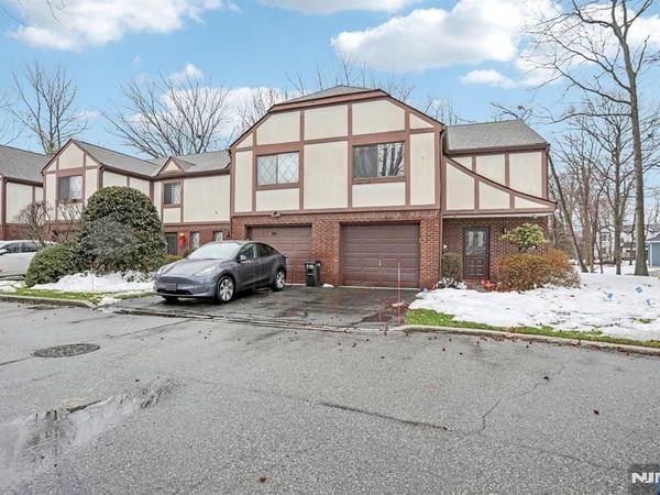 34 Palisade Avenue, CRESSKILL, NJ 07626