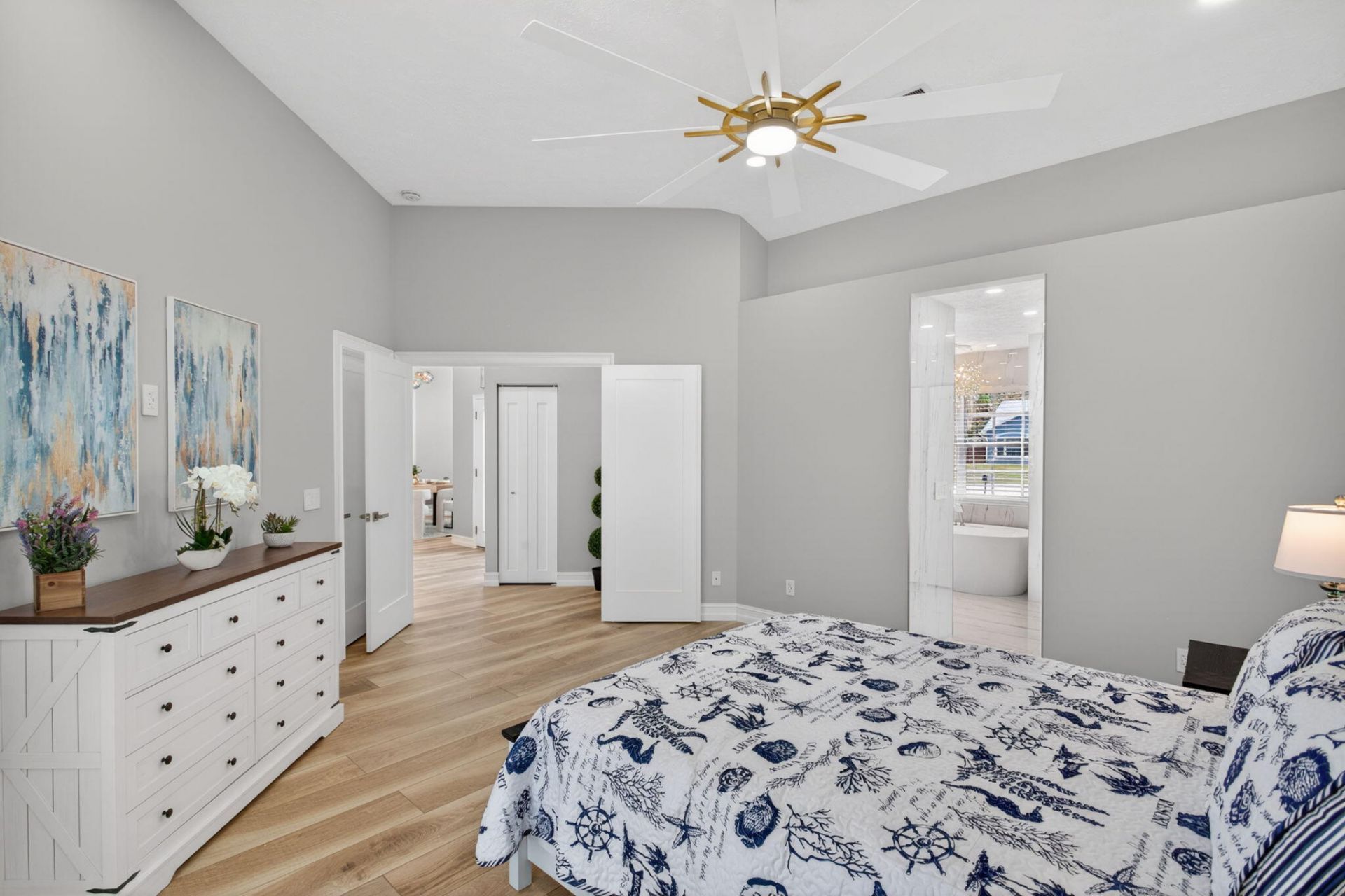 2098 SE Floresta Drive, Port Saint Lucie, FL 34984 Photo