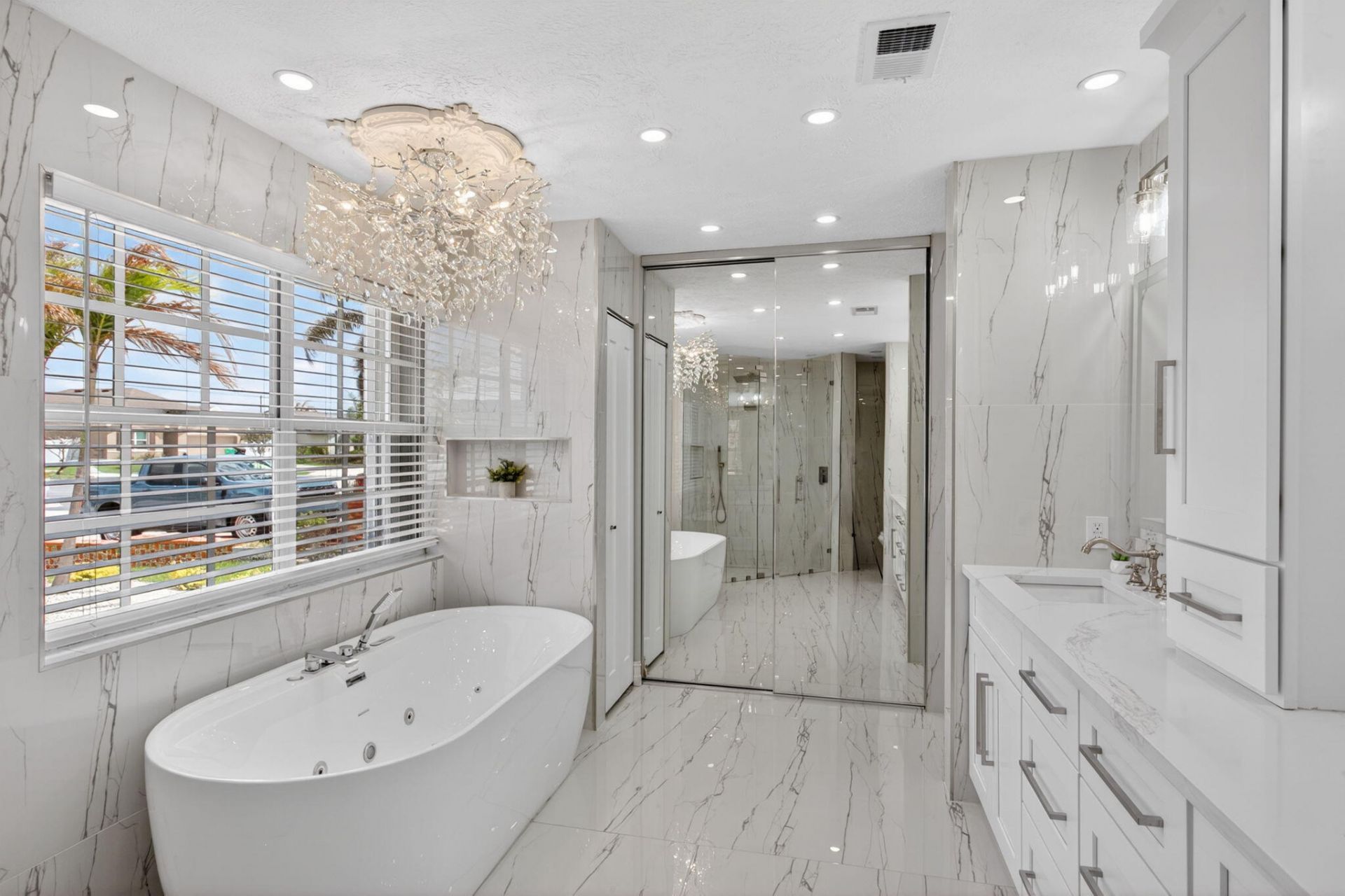 2098 SE Floresta Drive, Port Saint Lucie, FL 34984 Photo