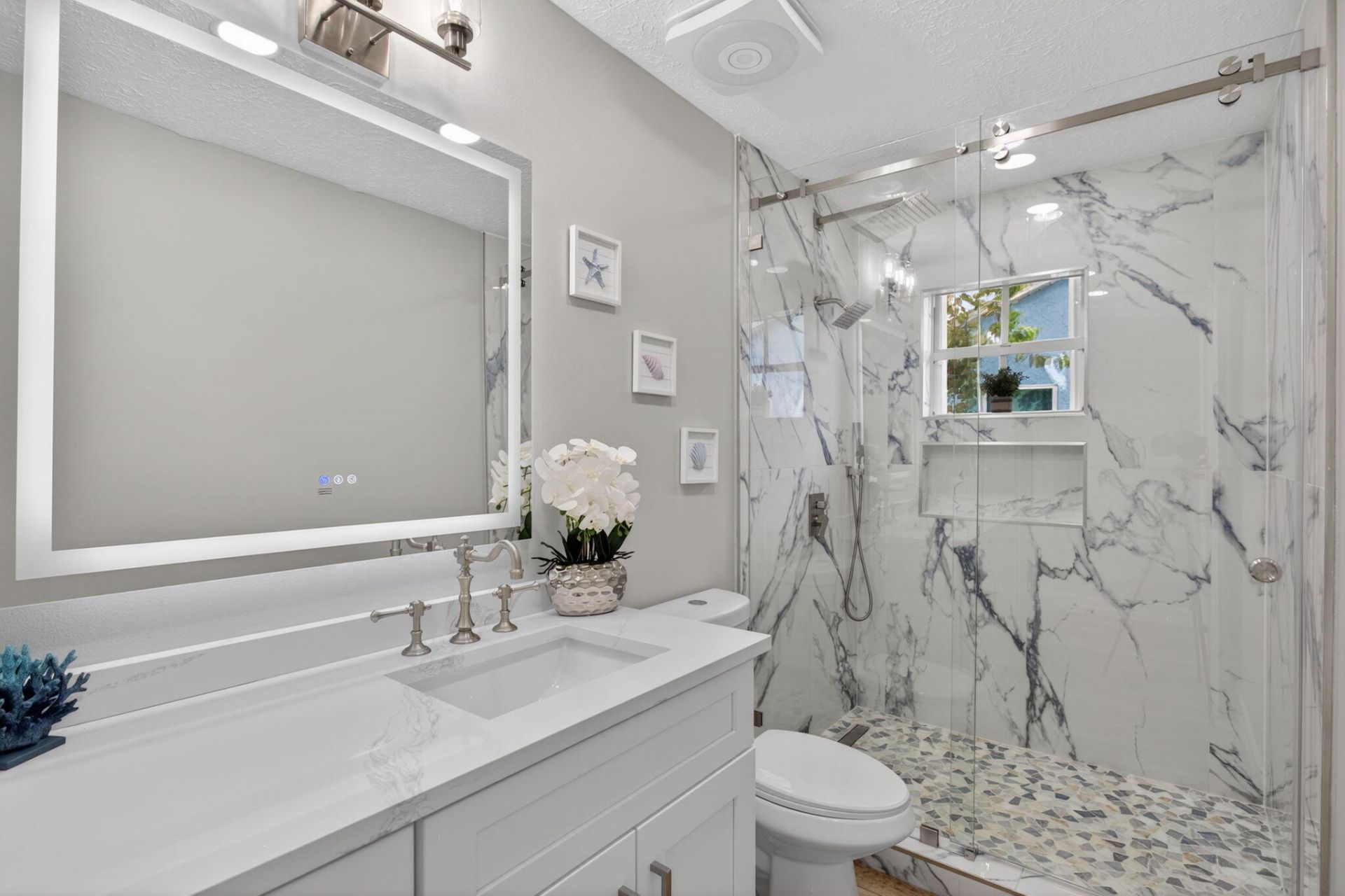 2098 SE Floresta Drive, Port Saint Lucie, FL 34984 Photo