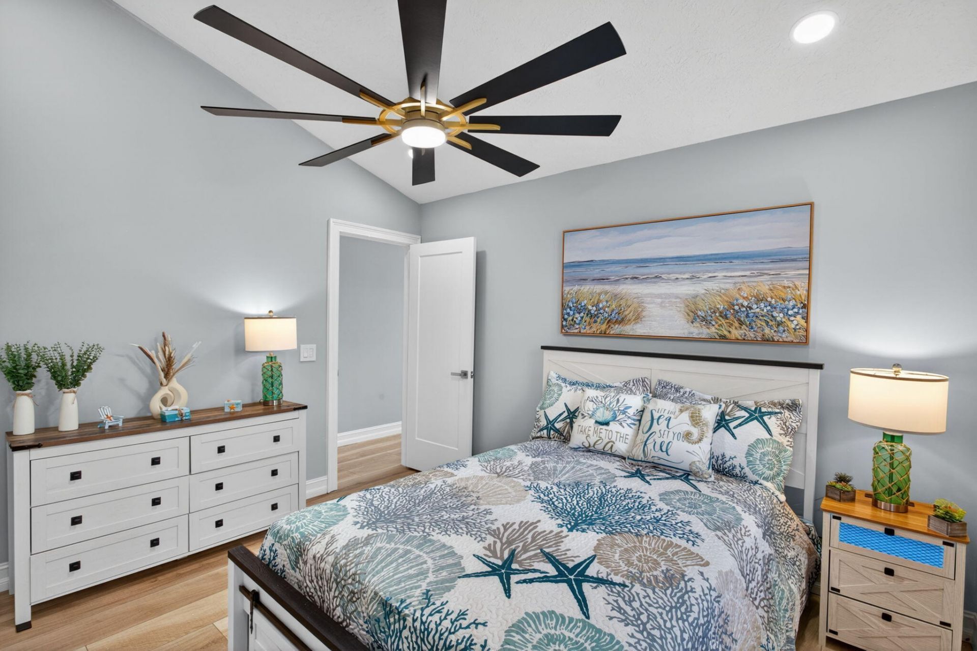 2098 SE Floresta Drive, Port Saint Lucie, FL 34984 Photo