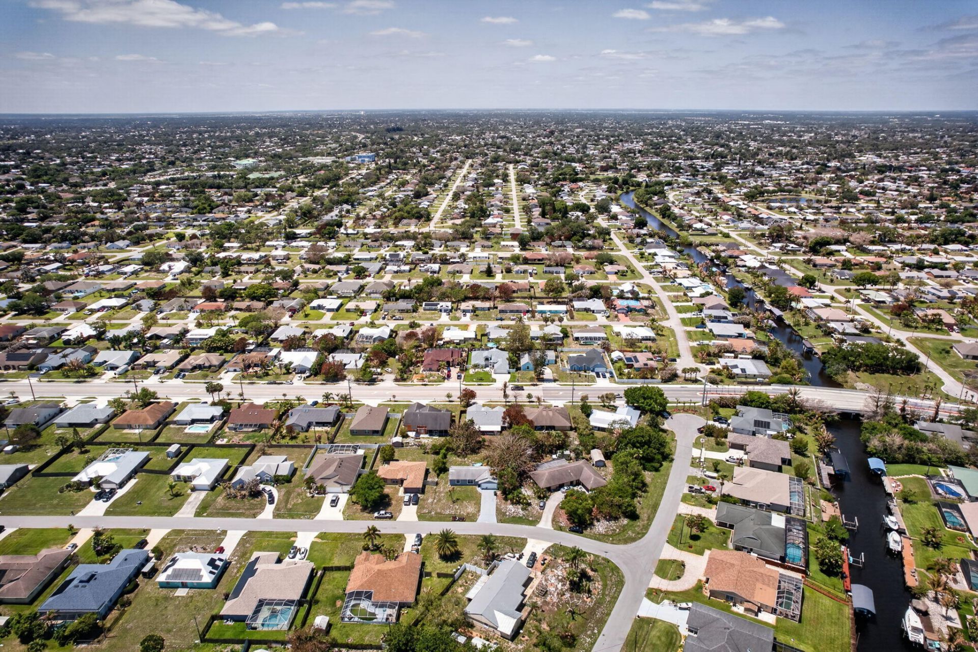 2098 SE Floresta Drive, Port Saint Lucie, FL 34984 Photo