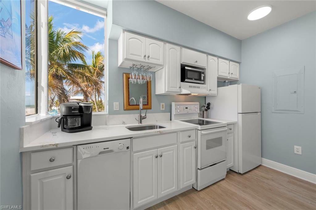 5480 Estero Blvd, Unit 103, Fort Myers Beach, FL 33931 Photo