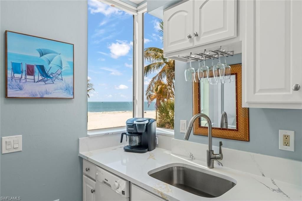 5480 Estero Blvd, Unit 103, Fort Myers Beach, FL 33931 Photo