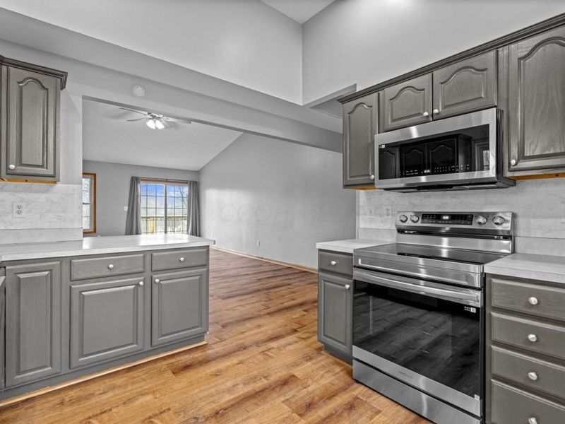 70 Queensway Court, Howard, OH 43028 Photo 12