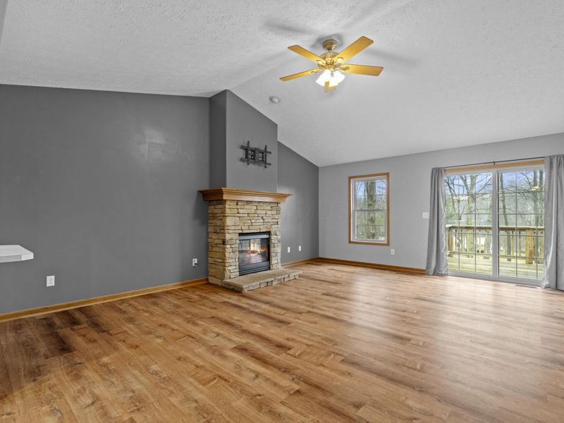 70 Queensway Court, Howard, OH 43028 Photo 6