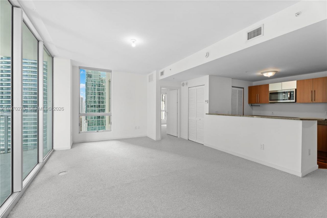 300 S Biscayne Blvd, Unit T-2602, Miami, FL 33131 Photo