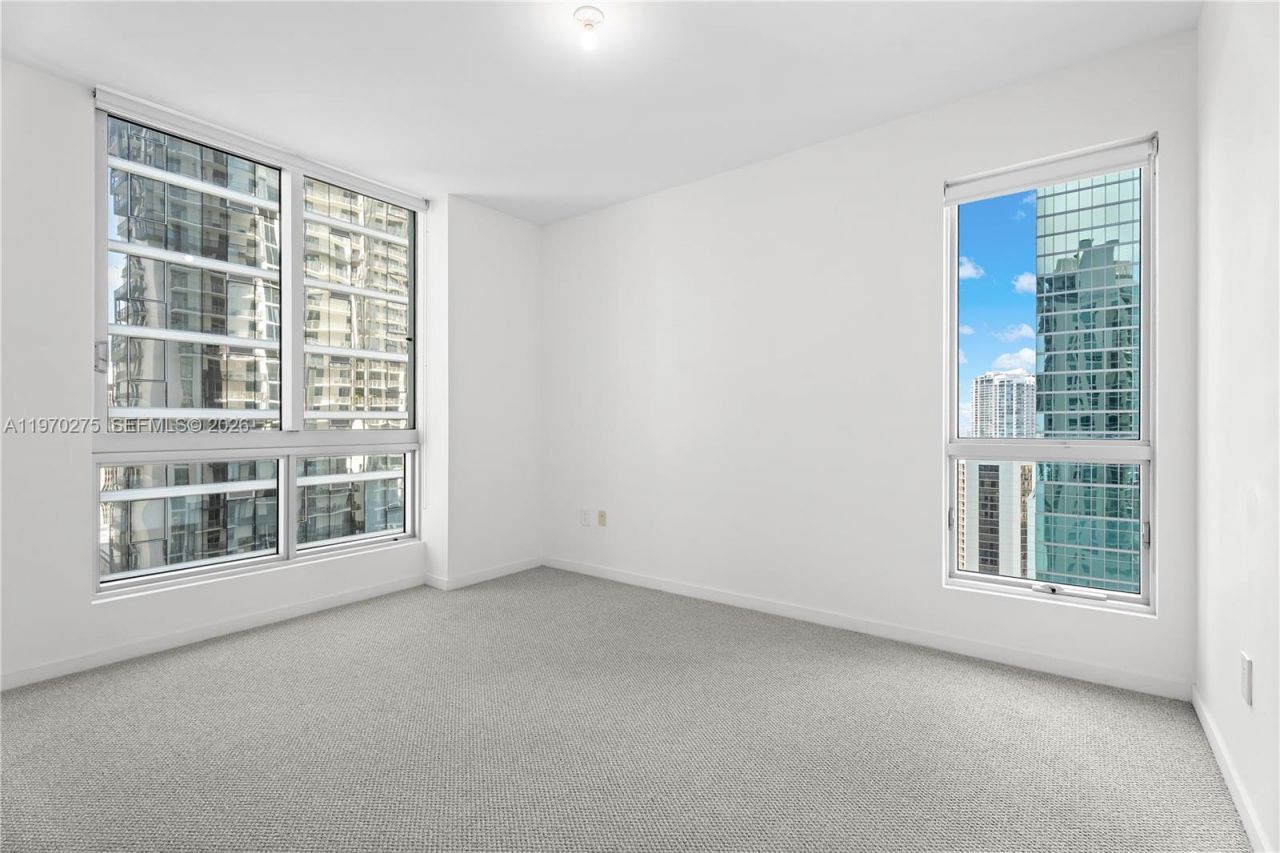 300 S Biscayne Blvd, Unit T-2602, Miami, FL 33131 Photo