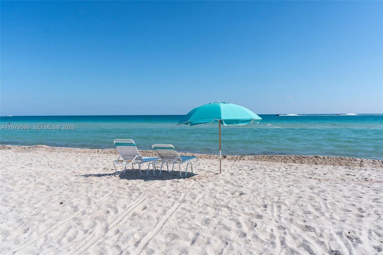 5701 Collins Ave, Unit 310, Miami Beach, FL 33140 Photo