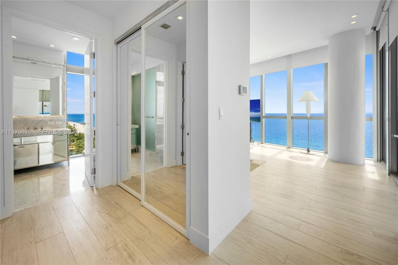 17475 Collins Ave , Unit 1201, Sunny Isles Beach, FL 33160 Photo