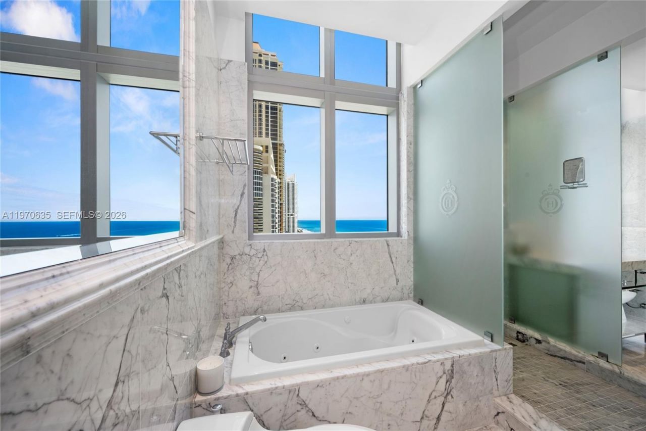17475 Collins Ave , Unit 1201, Sunny Isles Beach, FL 33160 Photo