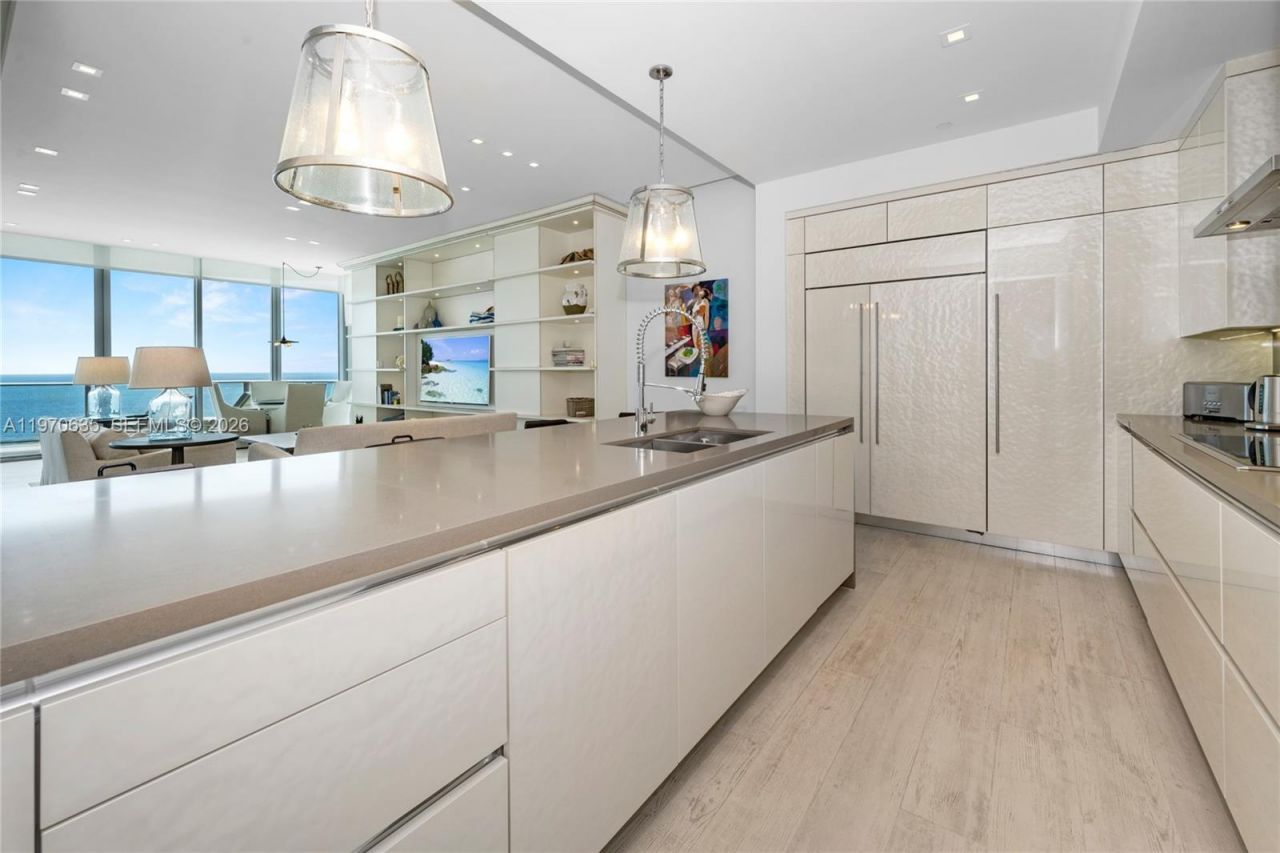 17475 Collins Ave , Unit 1201, Sunny Isles Beach, FL 33160 Photo